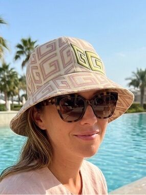 Gucci Pink and Cream Geometric Bucket Hat